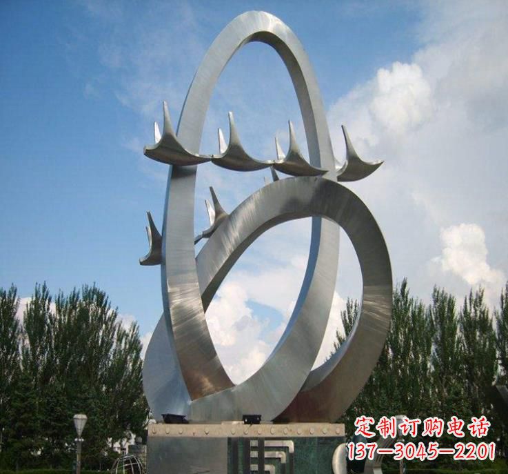 内江大雁飞翔——不锈钢现代大雁雕塑