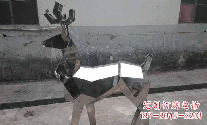 内江不锈钢小鹿石雕——雕塑中的优雅与高贵