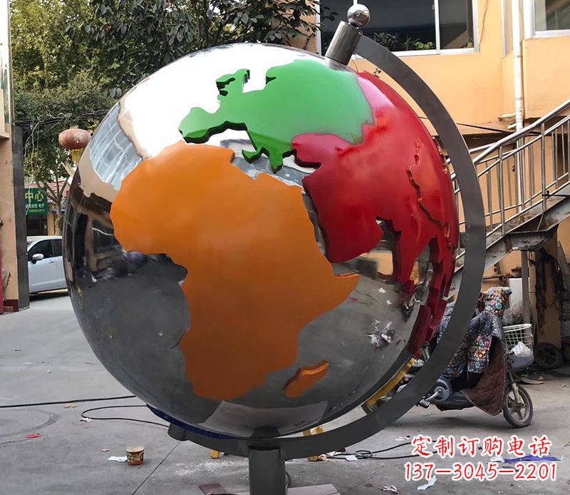 内江该雕塑的。