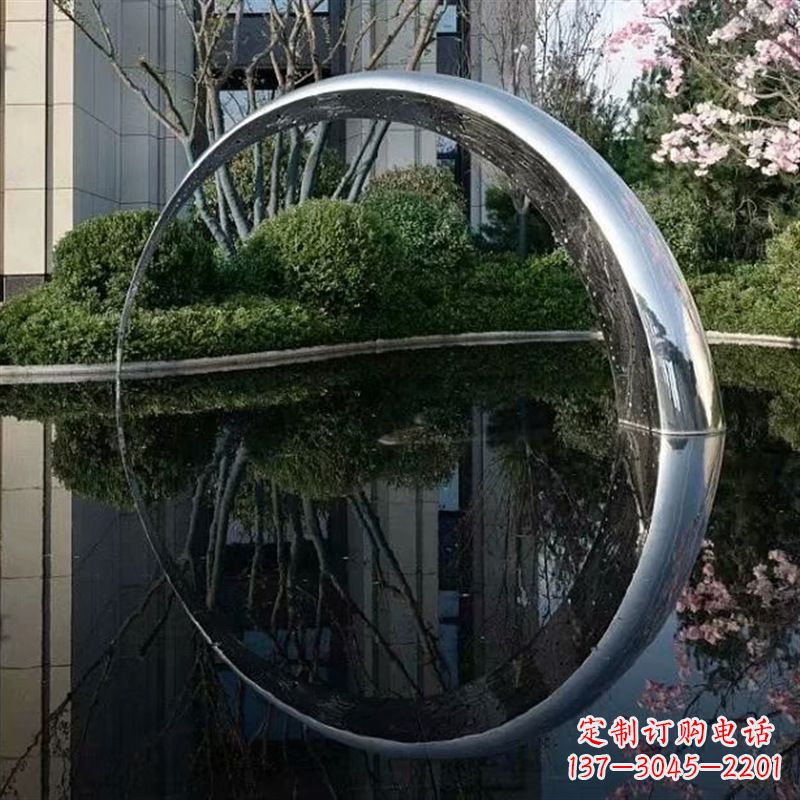 内江不锈钢月亮雕塑璀璨照亮夜空
