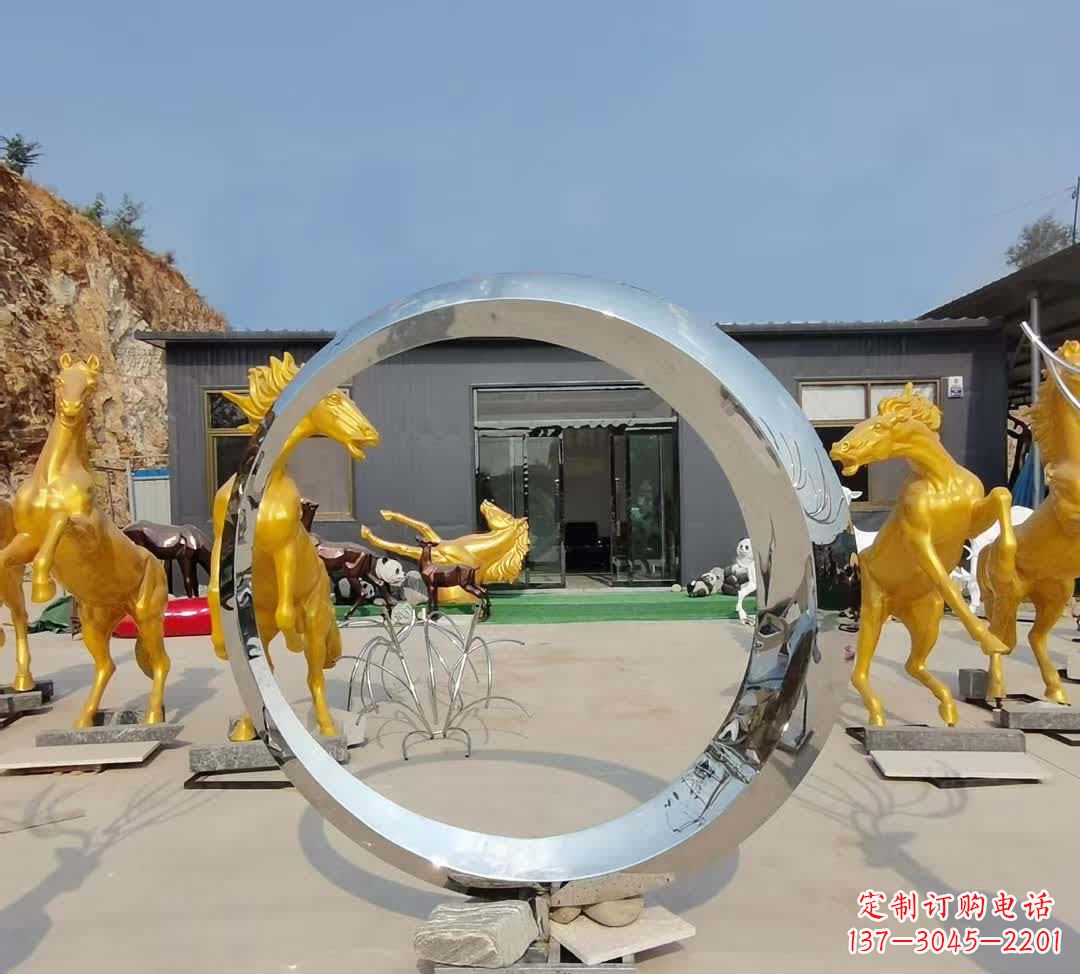 内江不锈钢圆环雕塑让景观更加精彩