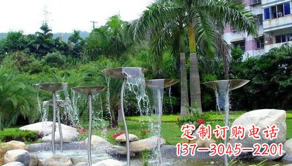 内江不锈钢喷泉雕塑——艺术之美