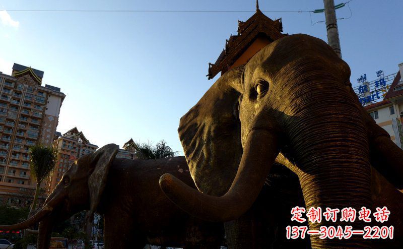 内江步行街上的大象雕塑——给街道带来活力
