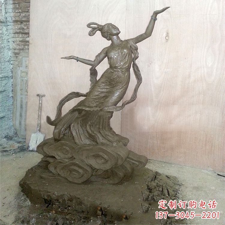 内江“传说中的嫦娥——嫦娥雕塑”