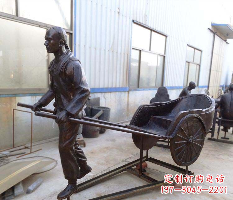 内江青铜车夫雕塑致敬车夫的贡献