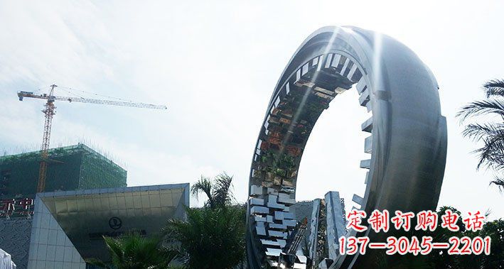 内江美丽而优雅的不锈钢圆环雕塑