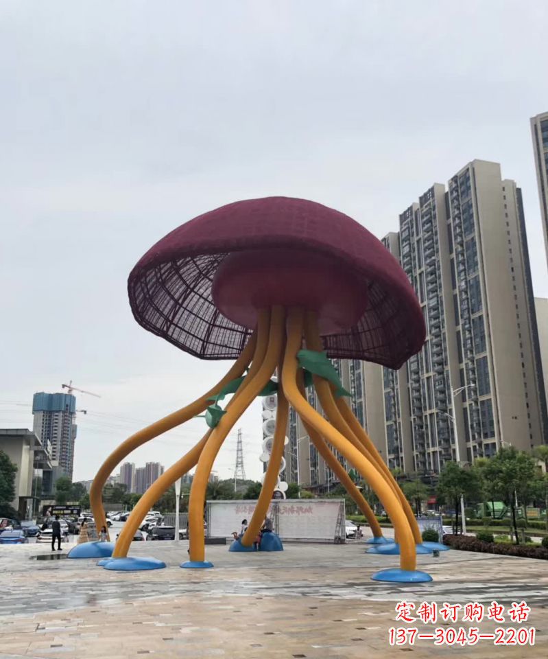 内江城市不锈钢蘑菇景观雕塑