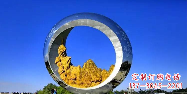 内江月亮雕塑——城市的美丽装饰