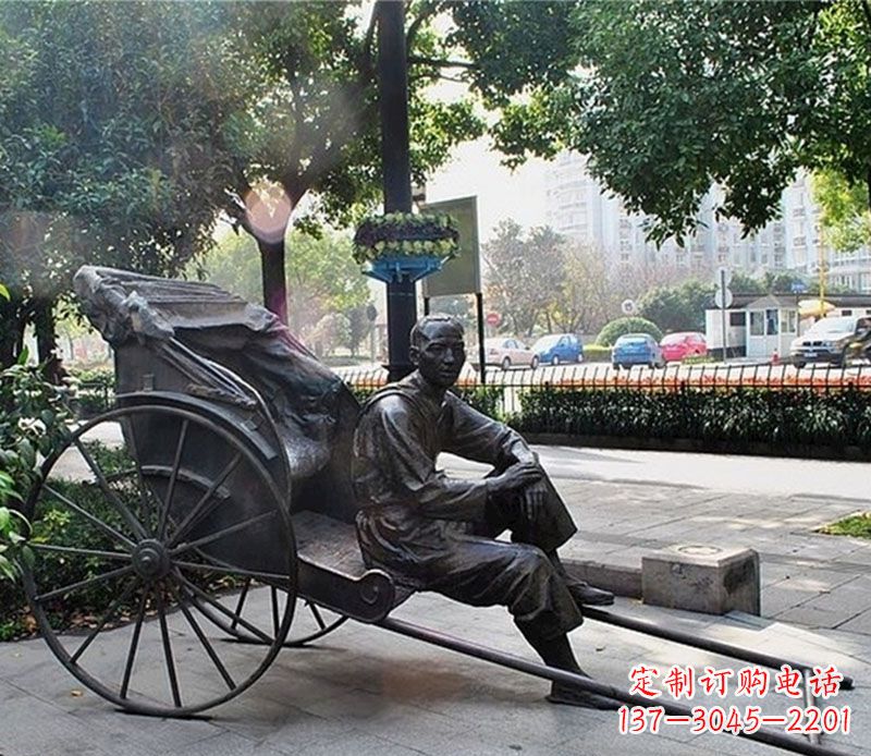 内江城市接头黄包车夫铜雕——记录城市历史的缩影