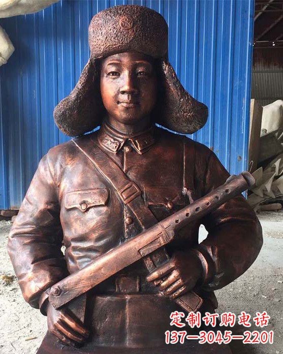 内江雷锋雕塑象征着无私奉献的力量