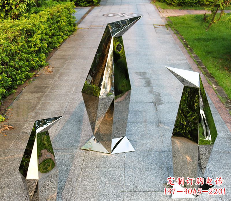 内江抽象不锈钢企鹅雕塑