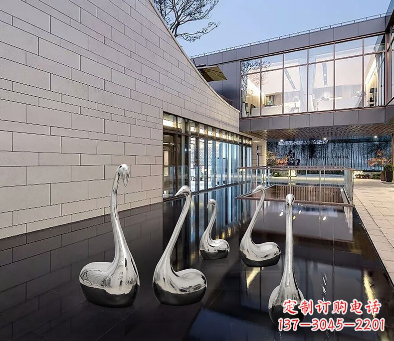 内江质朴无华的不锈钢天鹅雕塑