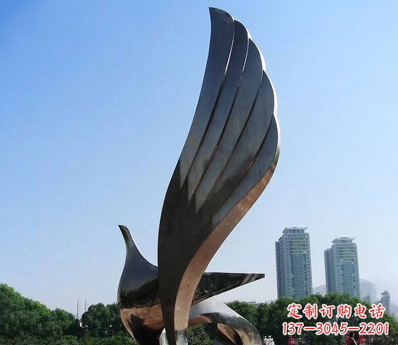 内江不锈钢翅膀雕塑象征着自由的美