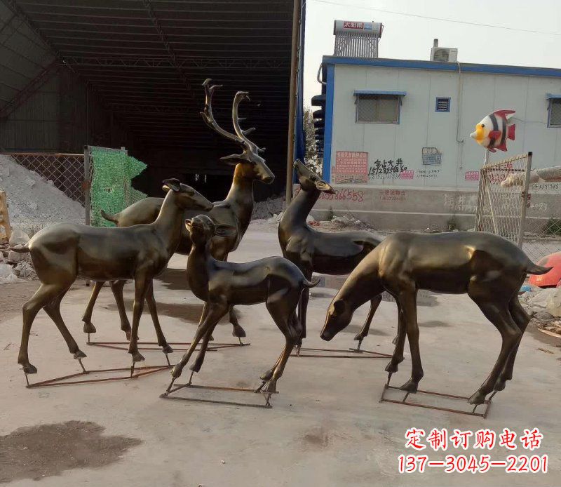 内江鹿雕塑抽象之美