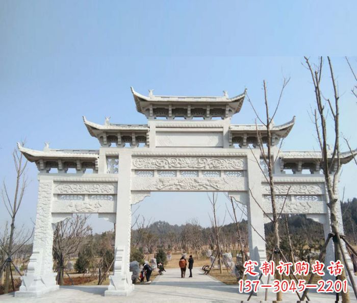 内江“村口三门石雕牌楼”——悠久历史的见证
