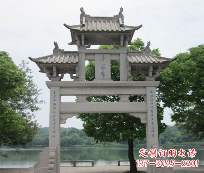 内江大理石单门牌楼雕塑精美的艺术瑰宝