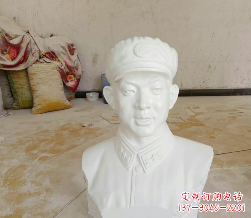 内江中领雕塑精美雷锋雕塑