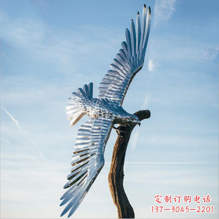 内江大鹏展翅老鹰不锈钢雕塑