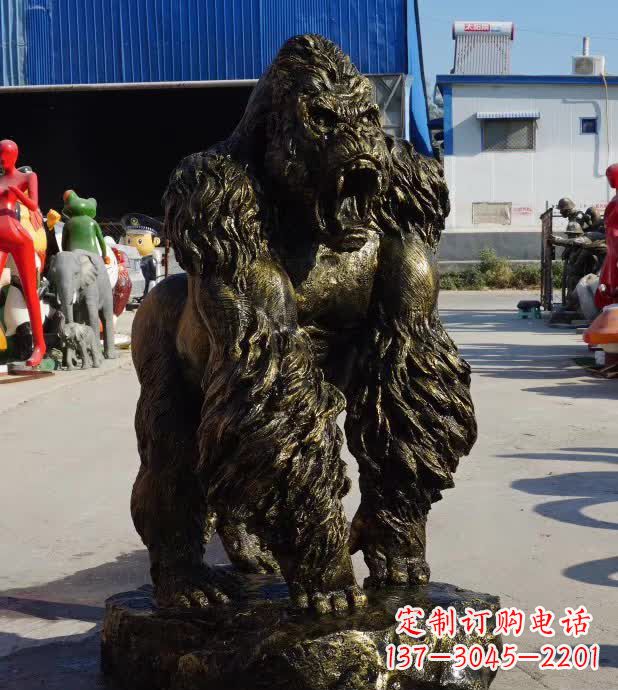 内江中领雕塑精美的猩猩铜雕