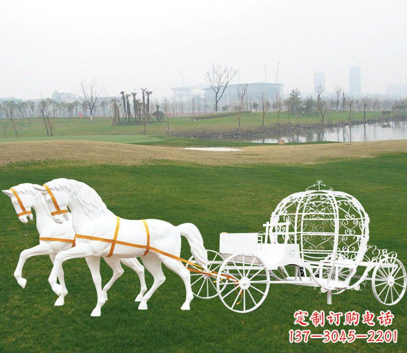 内江优雅迷人的欧式马车动物玻璃钢雕塑