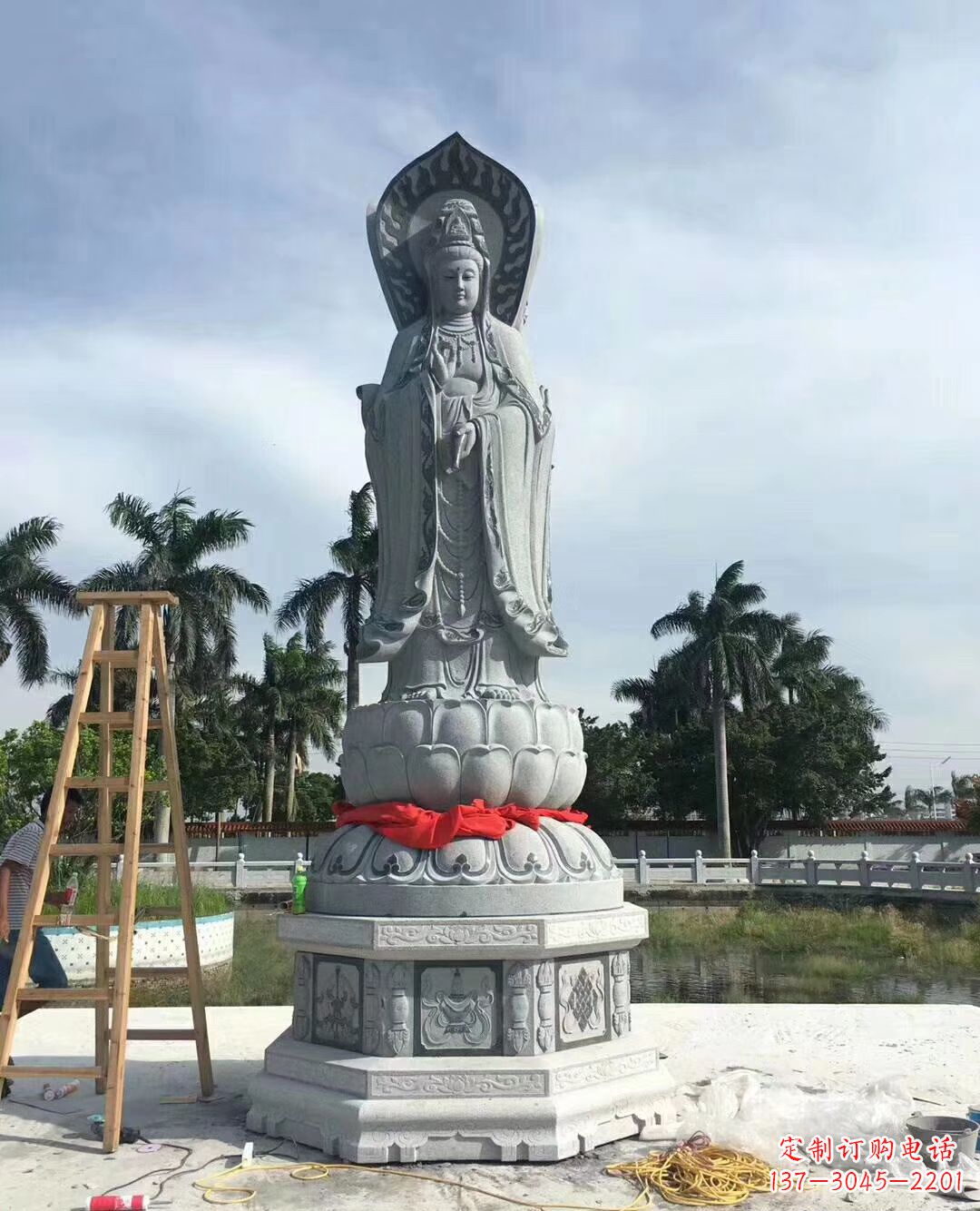 内江大型石雕观音广场景观雕塑户外摆件