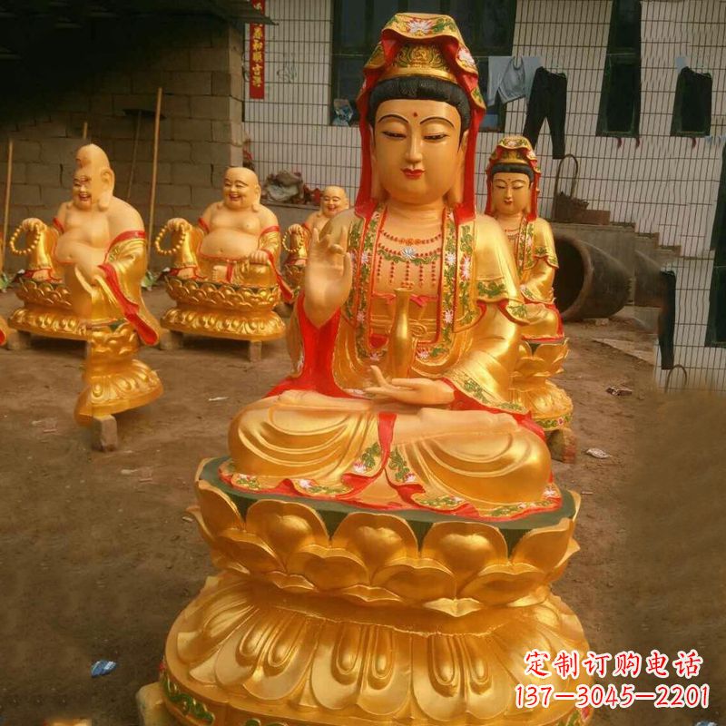 内江完美体现观音神性的铸铜观音雕塑