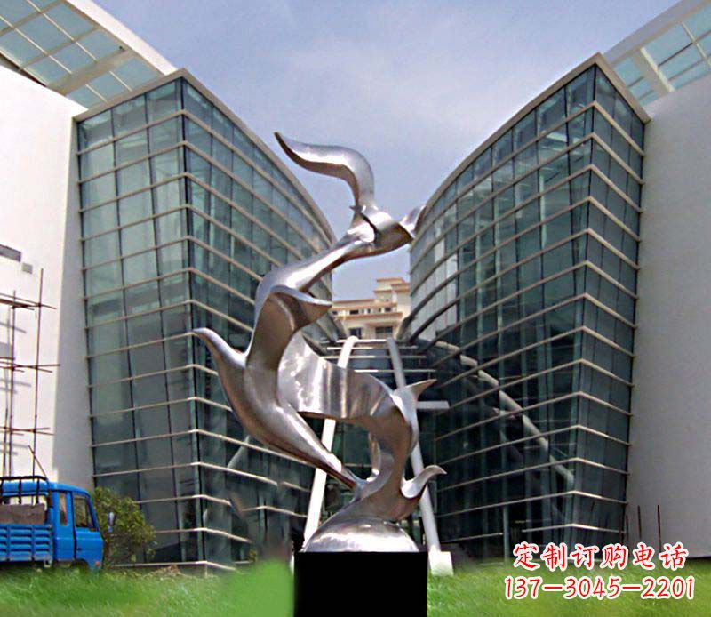 内江大雁城市不锈钢雕塑