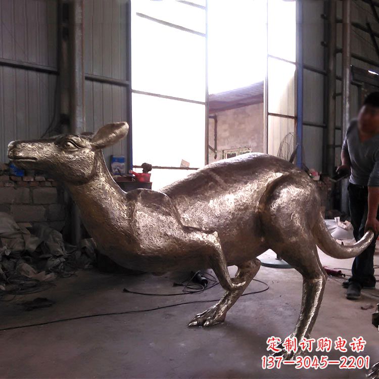内江精美袋鼠纯铜雕塑