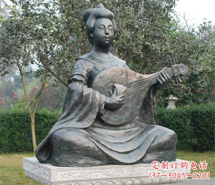 内江古典风情弹琵琶雕塑