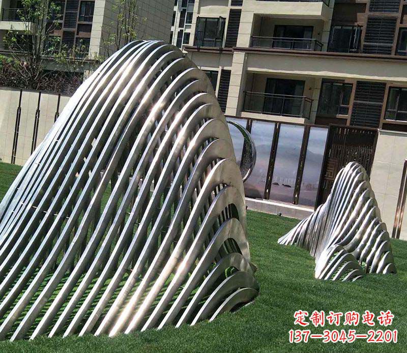 内江不锈钢假山雕塑——电镀之美