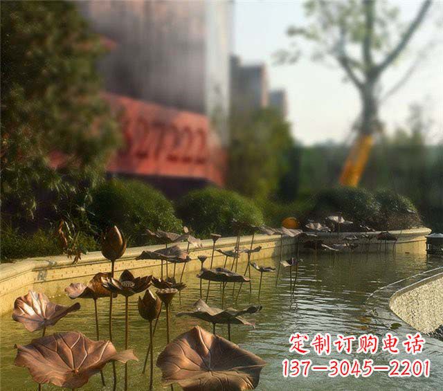 内江荷叶风情传承——锻铜荷花荷叶小区景观雕塑