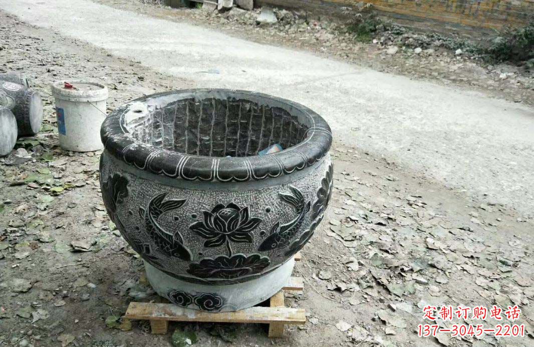内江仿古圆形水缸石雕