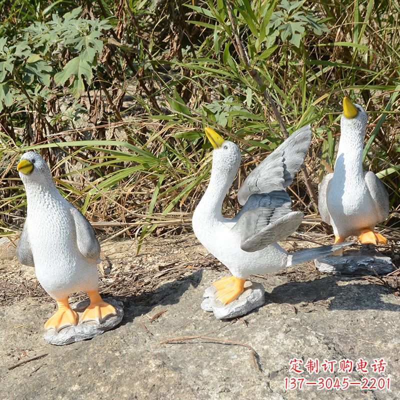 内江象征和平的和平鸽雕塑