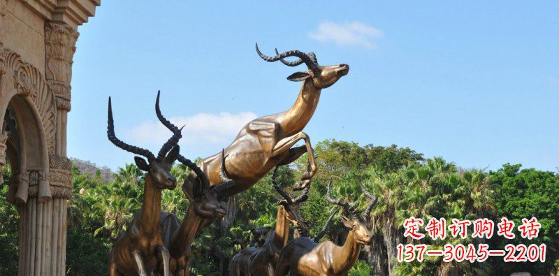 内江跃动的羚羊雕塑