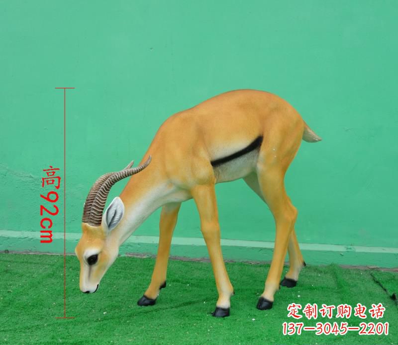 内江公园玻璃钢动物仿真羚羊雕塑
