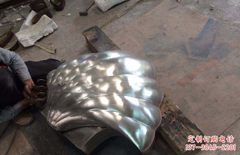 内江精致现代的不锈钢贝壳雕塑