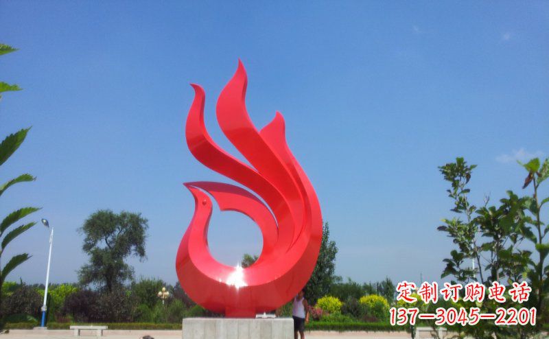 内江艺术荟萃的凤凰雕塑