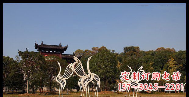 内江中领雕塑的精美不锈钢仙鹤雕塑