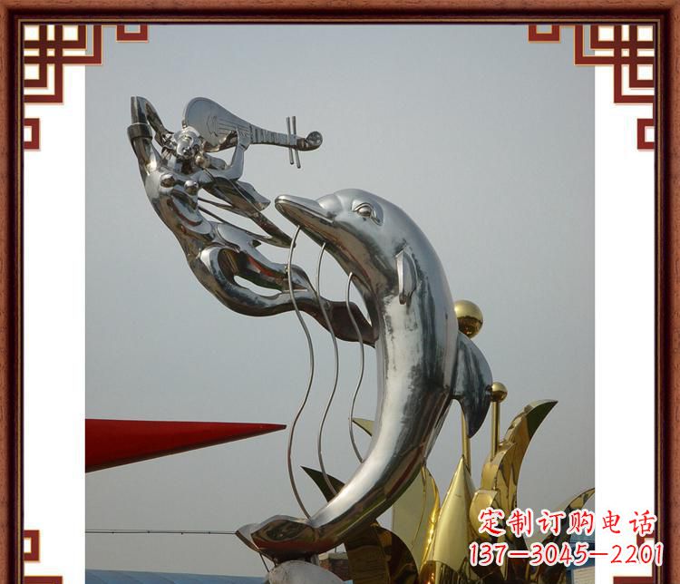 内江活力满满的海豚雕塑