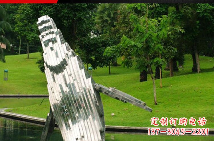 内江温馨活泼的不锈钢动物企鹅雕塑