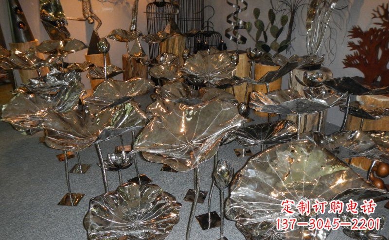 内江抛光不锈钢荷叶雕塑