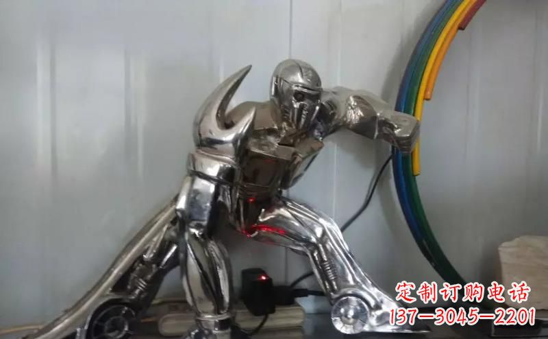 内江高端式可爱机器人雕塑
