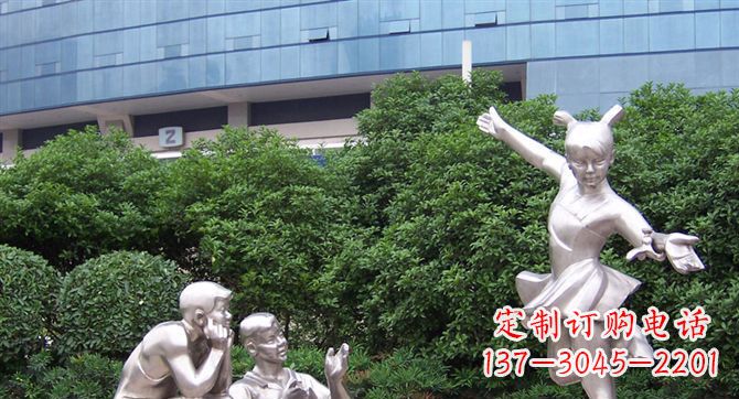 内江优质不锈钢学生人物雕塑