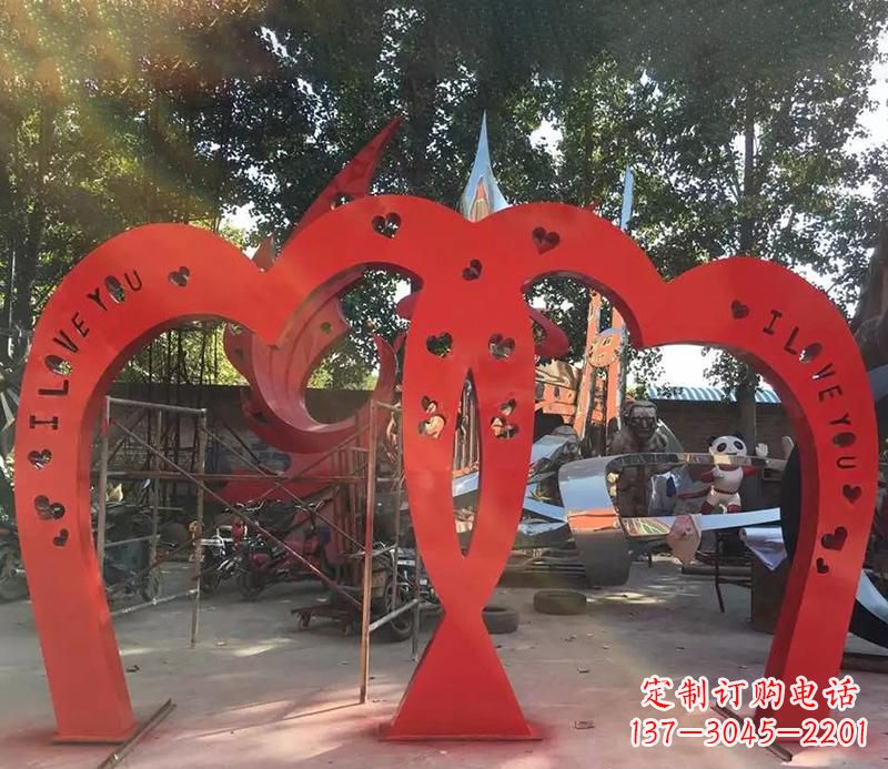内江中领雕塑新款不锈钢心形拱门雕塑