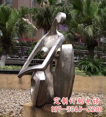 内江现代艺术风格的不锈钢女人雕塑