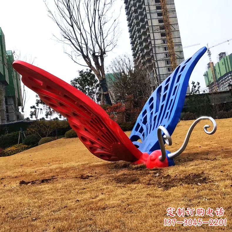 内江万炫汇蝴蝶雕塑 ——精心雕刻,花样翩翩