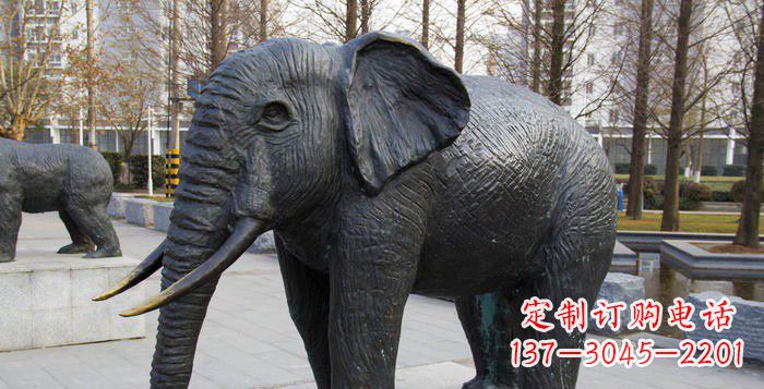 内江精致精美的大象公园雕塑