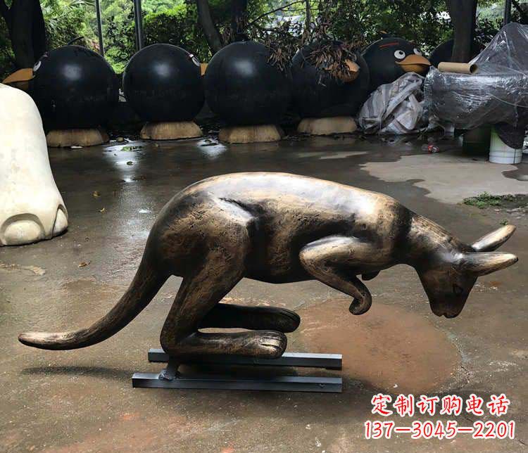 内江公园袋鼠动物铜雕