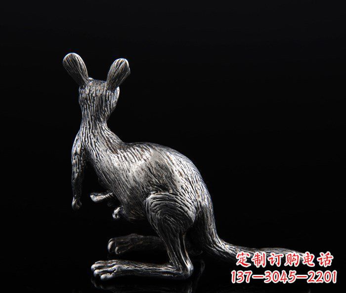 内江公园袋鼠动物铜雕 (2)