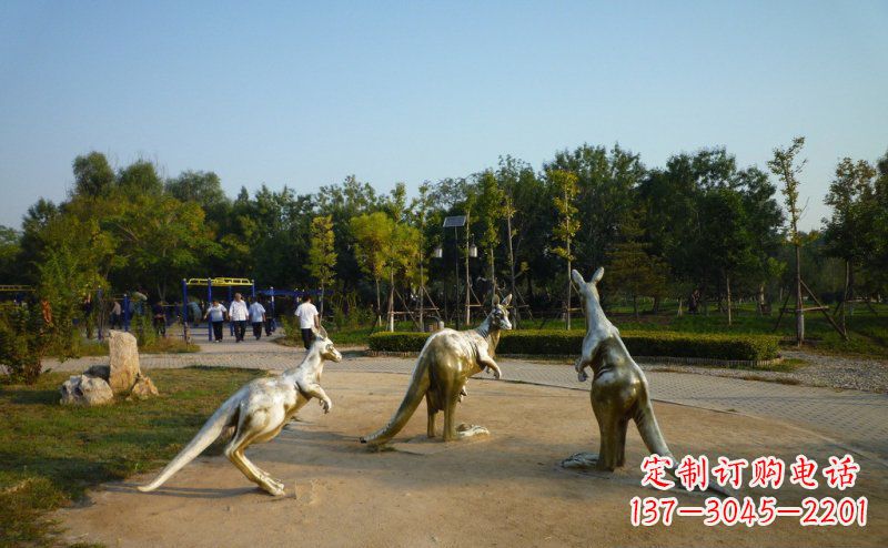 内江公园袋鼠动物铜雕 (3)